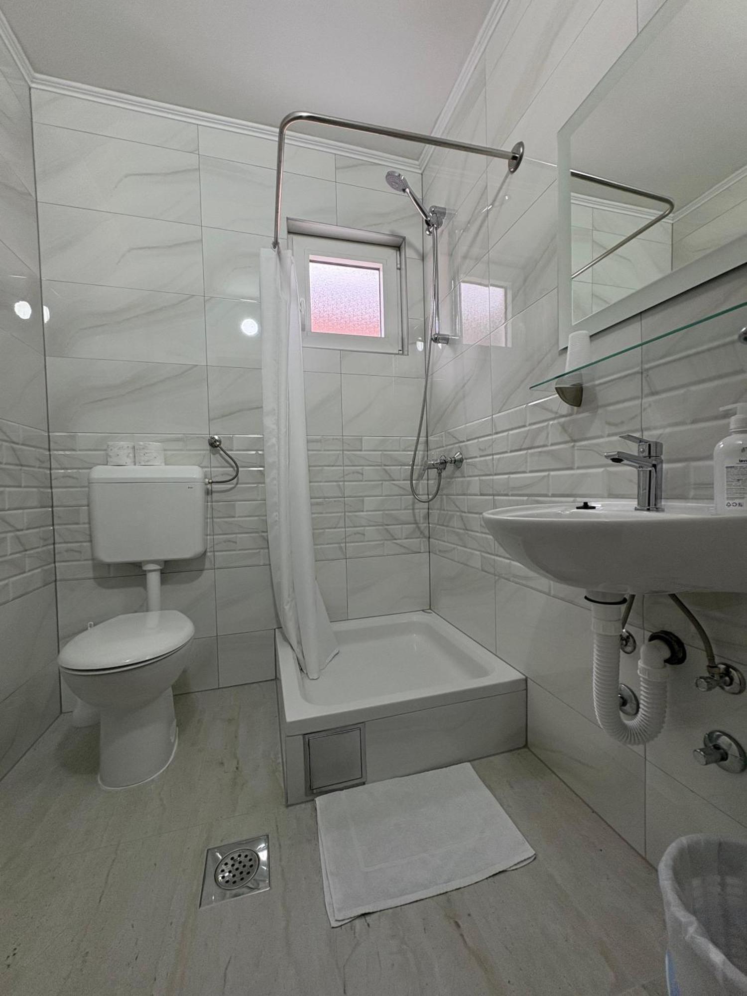 Međugorje Pansion Maglica Bed & Breakfast エクステリア 写真
